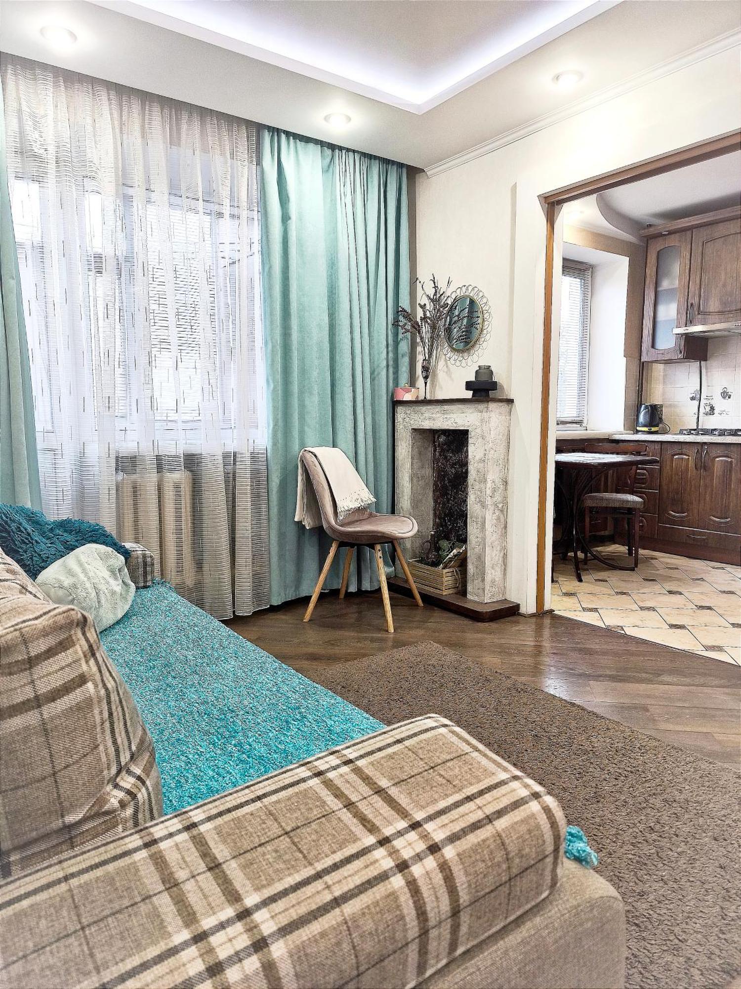 Бирюзовый Стиль Chernihiv Bagian luar foto